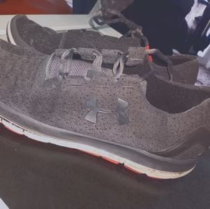 Mens under Armour shoes